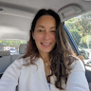 Meet your Posher, Sharon